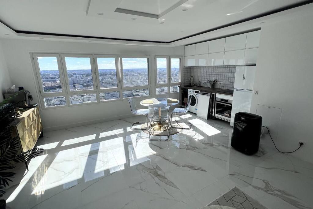 Nice Apartment With Amazing View Of Paris + Parking Eksteriør billede