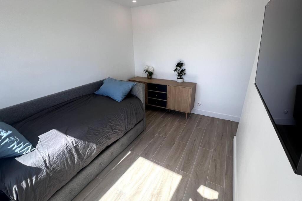 Nice Apartment With Amazing View Of Paris + Parking Eksteriør billede