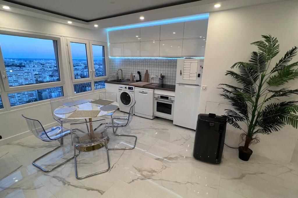 Nice Apartment With Amazing View Of Paris + Parking Eksteriør billede